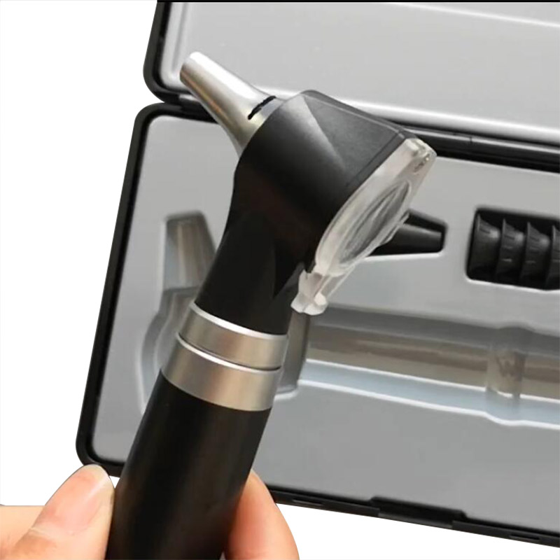 Otoscope à fibre optique médical avec lumière LED
