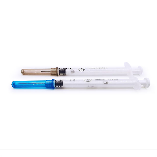 Seringue du0026#39;injection de vaccin en plastique jetable de 0,3 ml avec aiguille